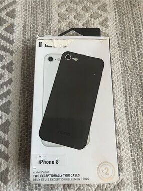 Incipio Feather® Light Black 2-Pack iPhone 8 Case